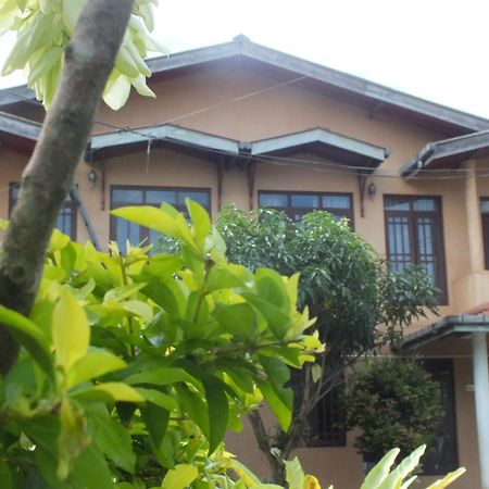 Hillsview Rest & Guest House Matale Exteriör bild