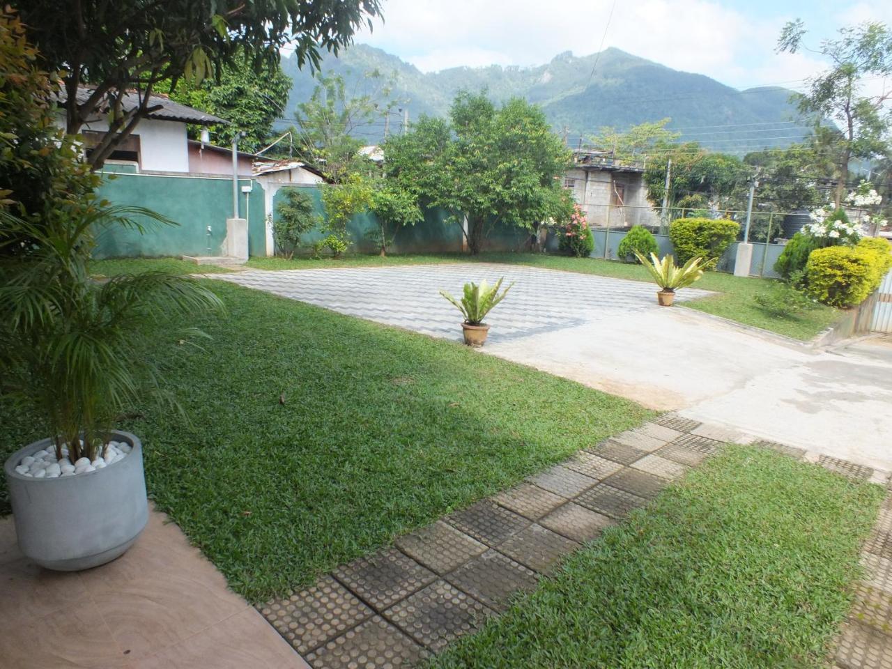 Hillsview Rest & Guest House Matale Exteriör bild